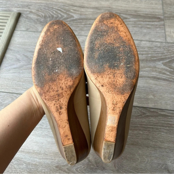 Coach Cream Leather Full Leather Wedge Heel  Pumps - Picture 11 of 13